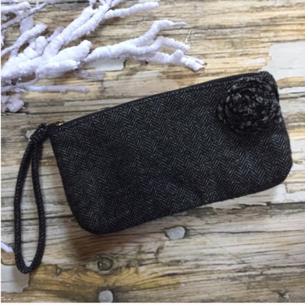 Old Navy Vintage Tweed Herringbone Wristlet